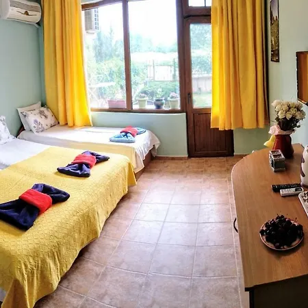 Maria Gæstehus Nessebar